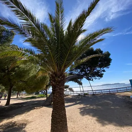 De Charme Proche Plages Apartment *
